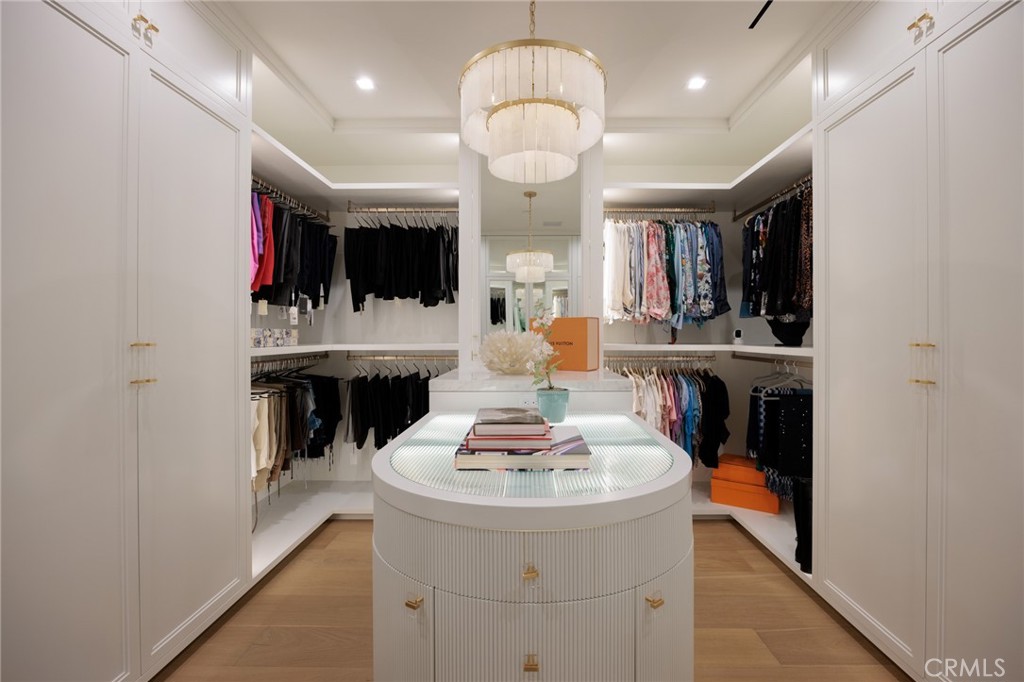 2595 Altamar