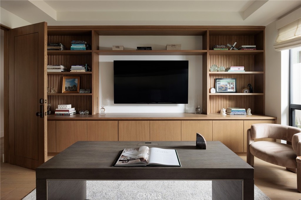 2595 Altamar