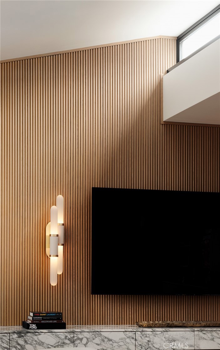 2595 Altamar