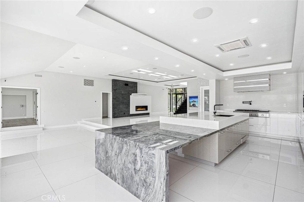 48 Drakes Bay Drive
