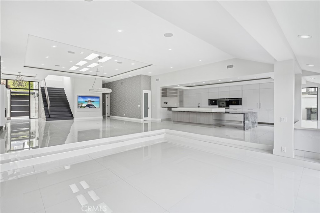 48 Drakes Bay Drive