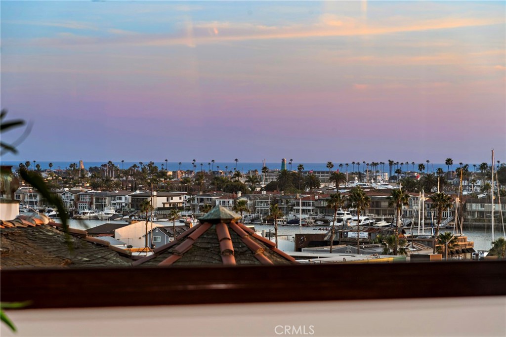 2907 Cliff Drive