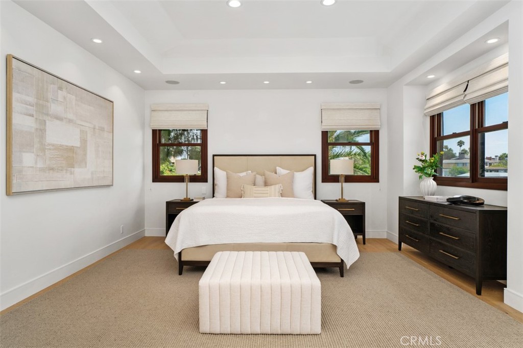2907 Cliff Drive