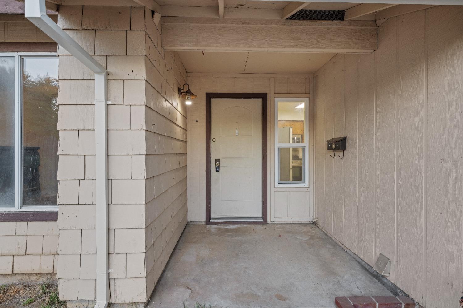 6728 Donerail Drive