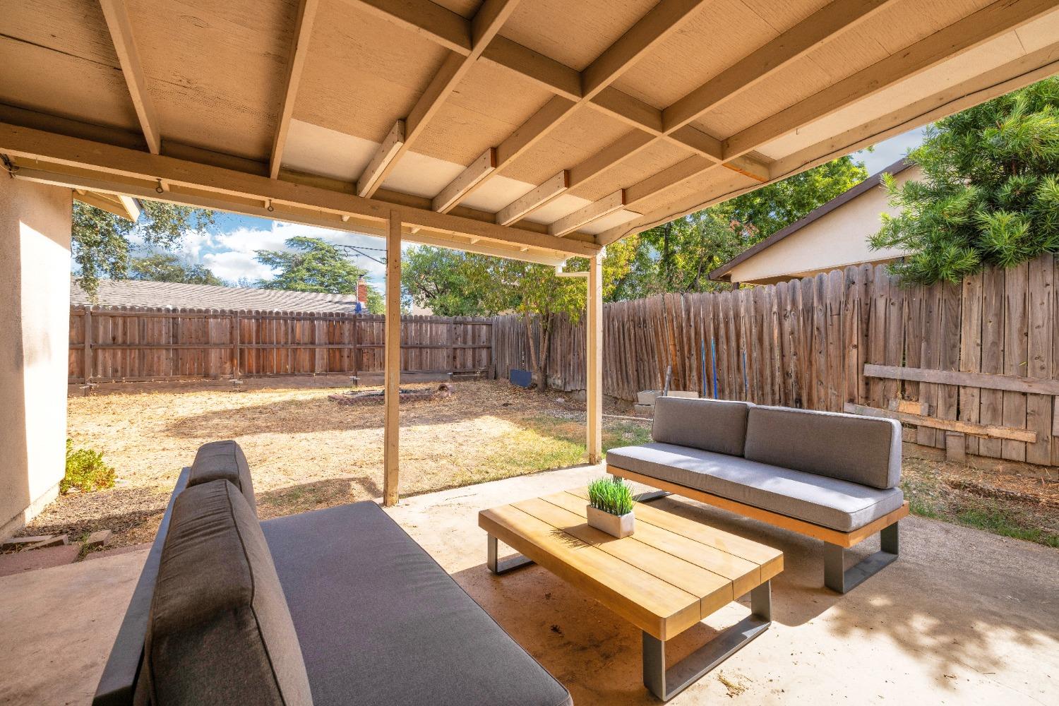 6728 Donerail Drive