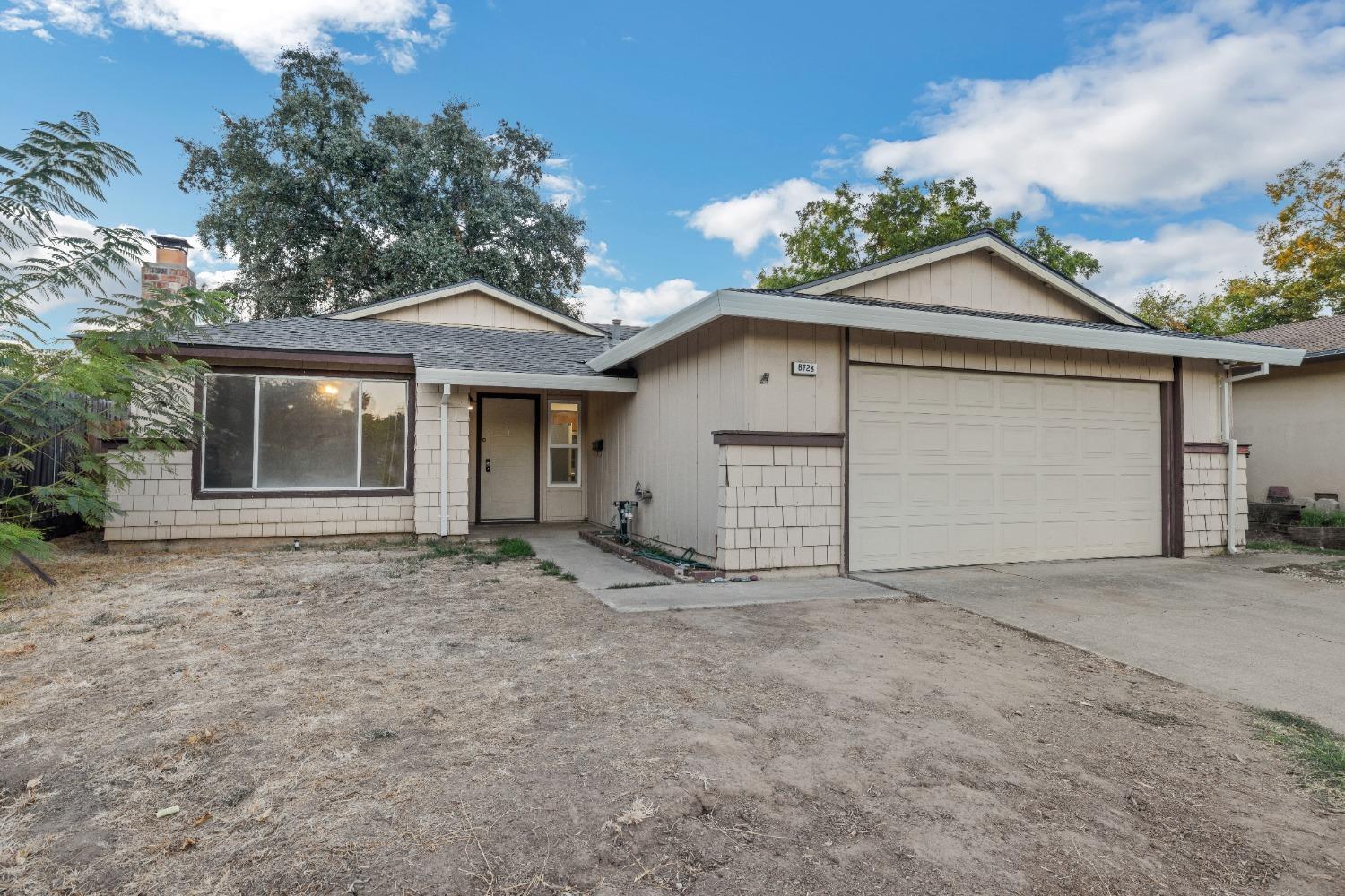 6728 Donerail Drive