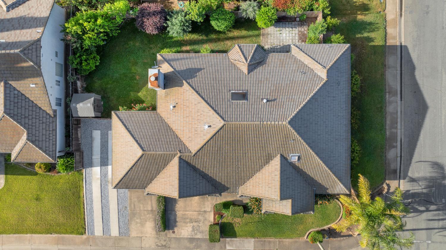2098 Mann Drive