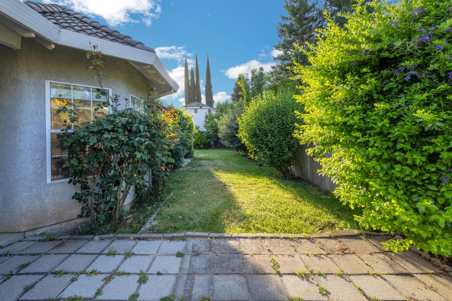 2098 Mann Drive