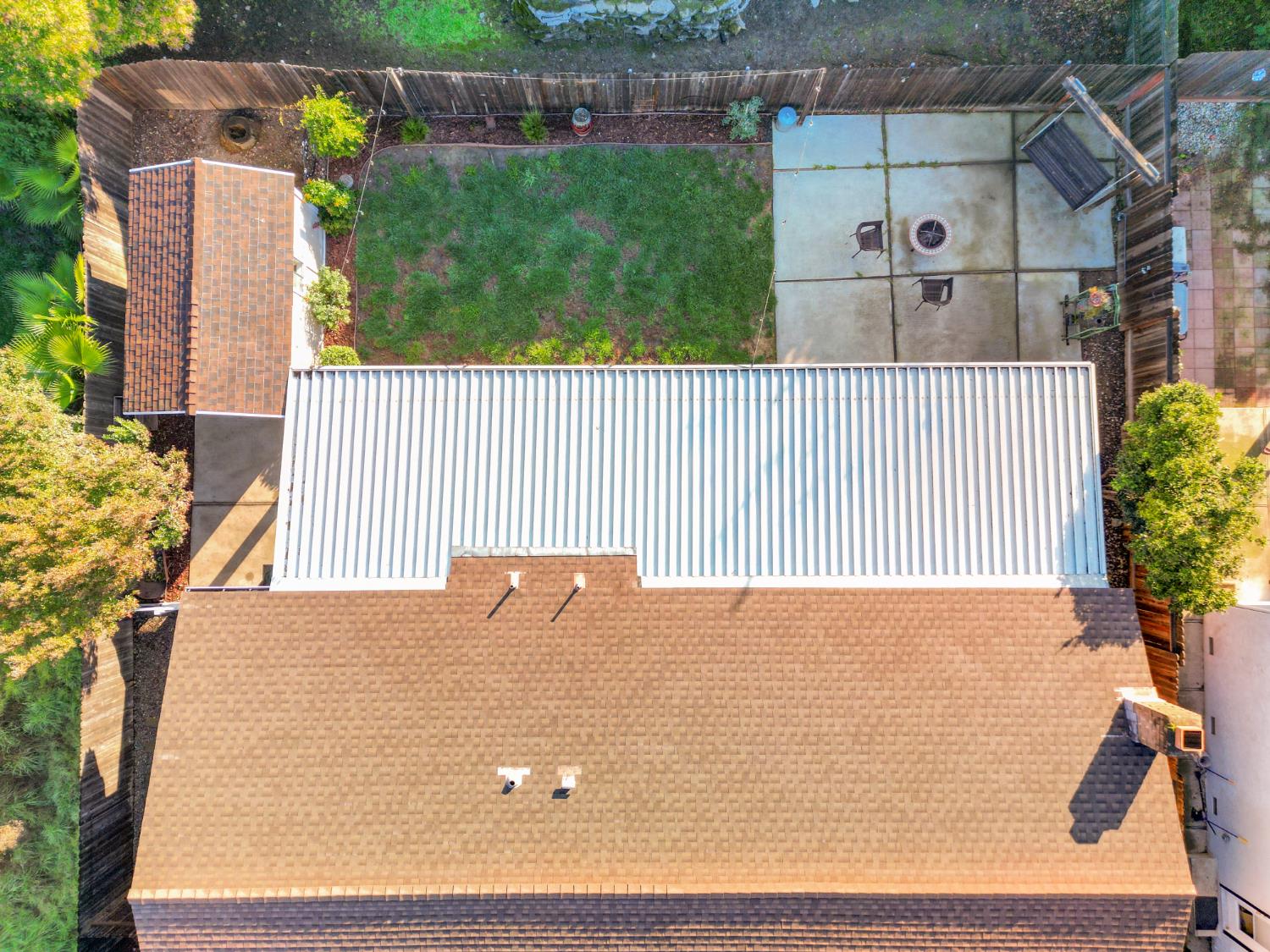 1205 Cresthaven Drive