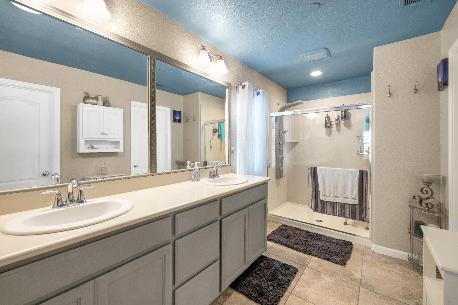 102 Pellegrino Court