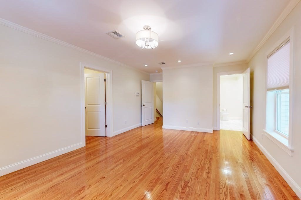 1013 Beacon St # 2