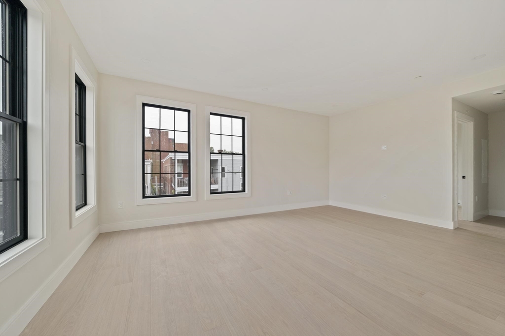 294 Beacon Street # 4