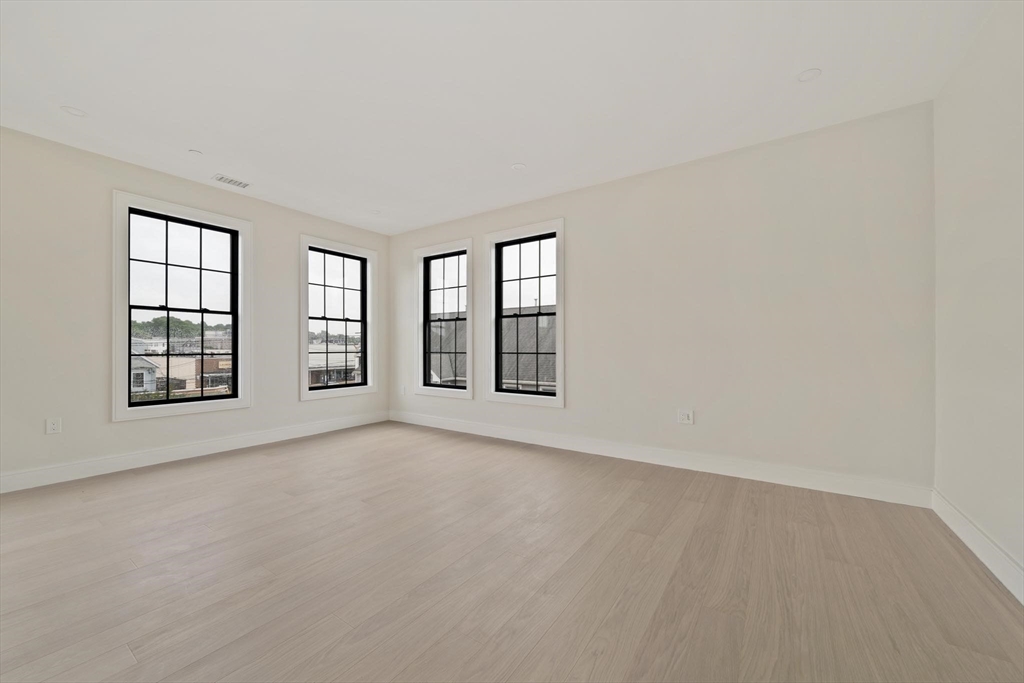 294 Beacon Street # 4