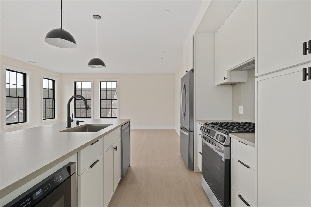 294 Beacon Street # 4