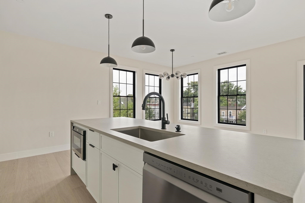 294 Beacon Street # 4
