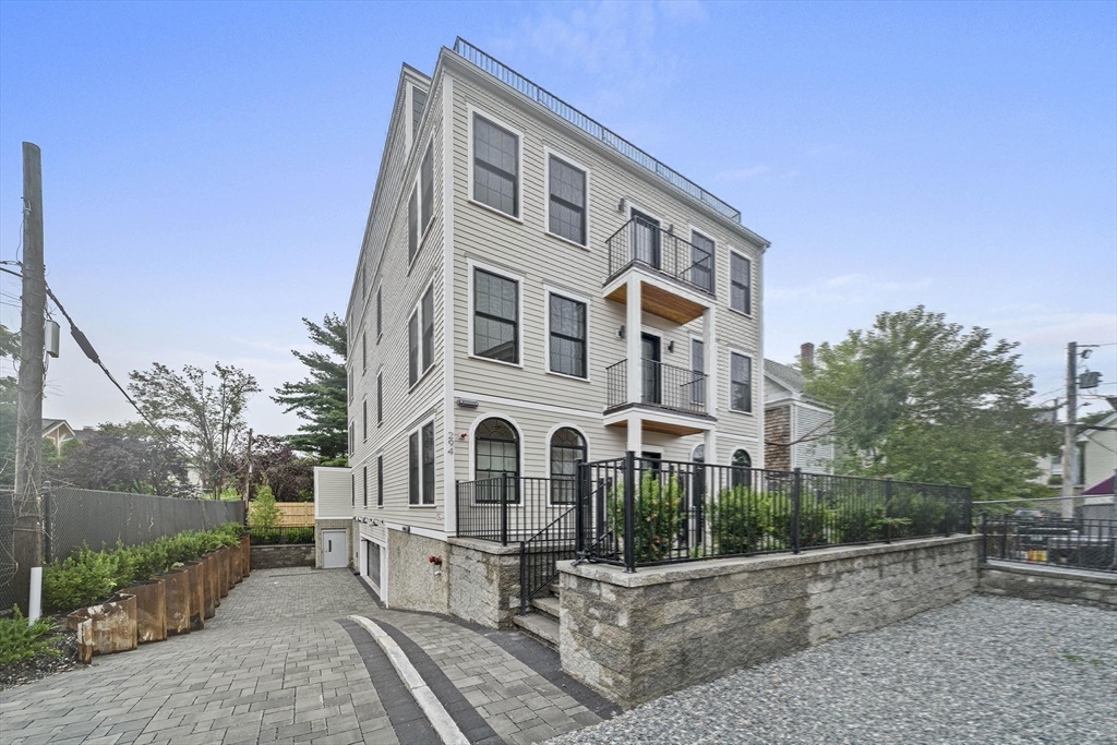 294 Beacon Street # 4