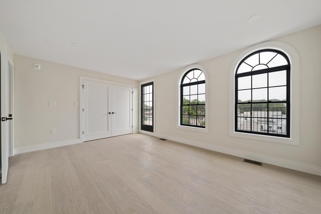 294 Beacon Street # 4