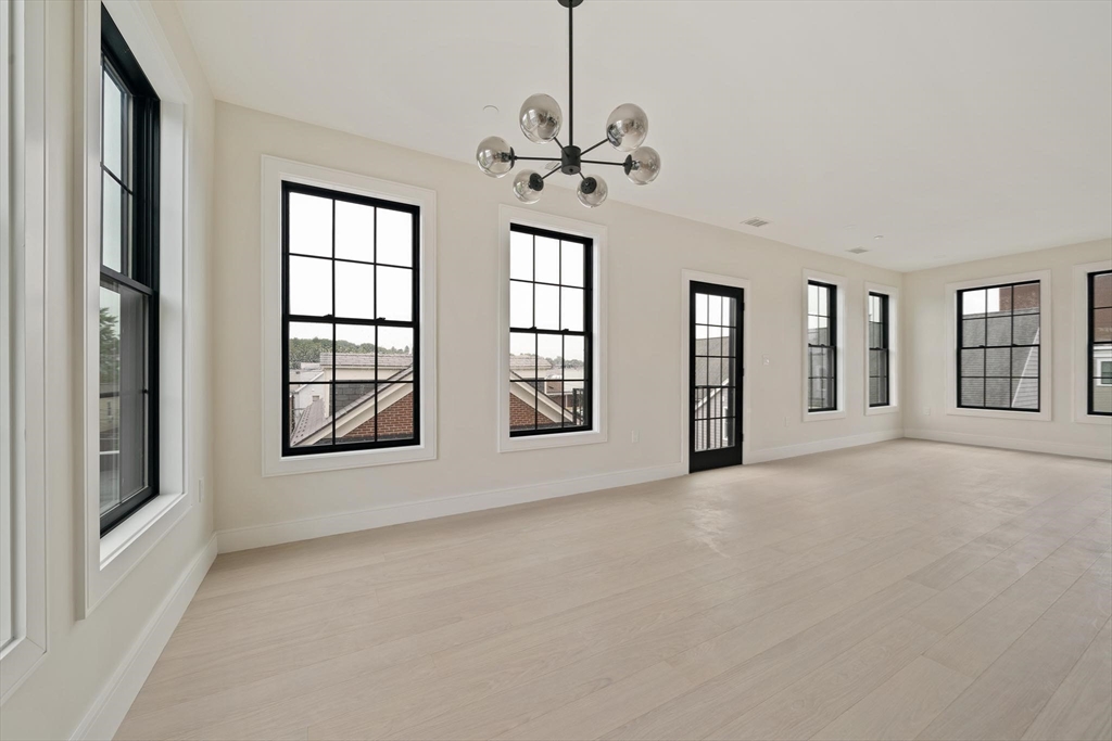 294 Beacon Street # 4