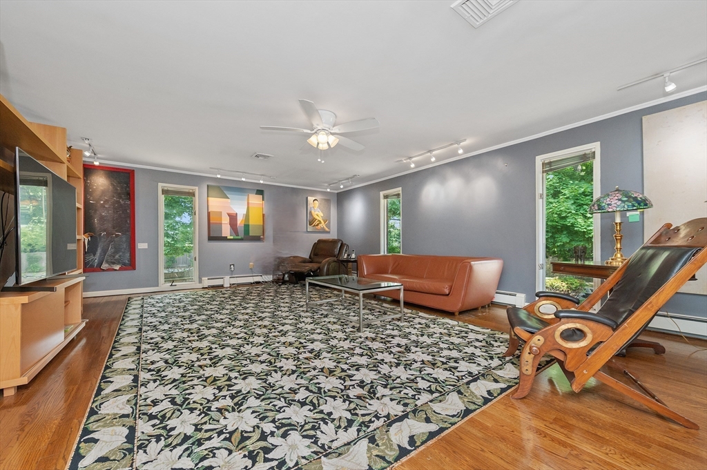 5 Jefferson Rd