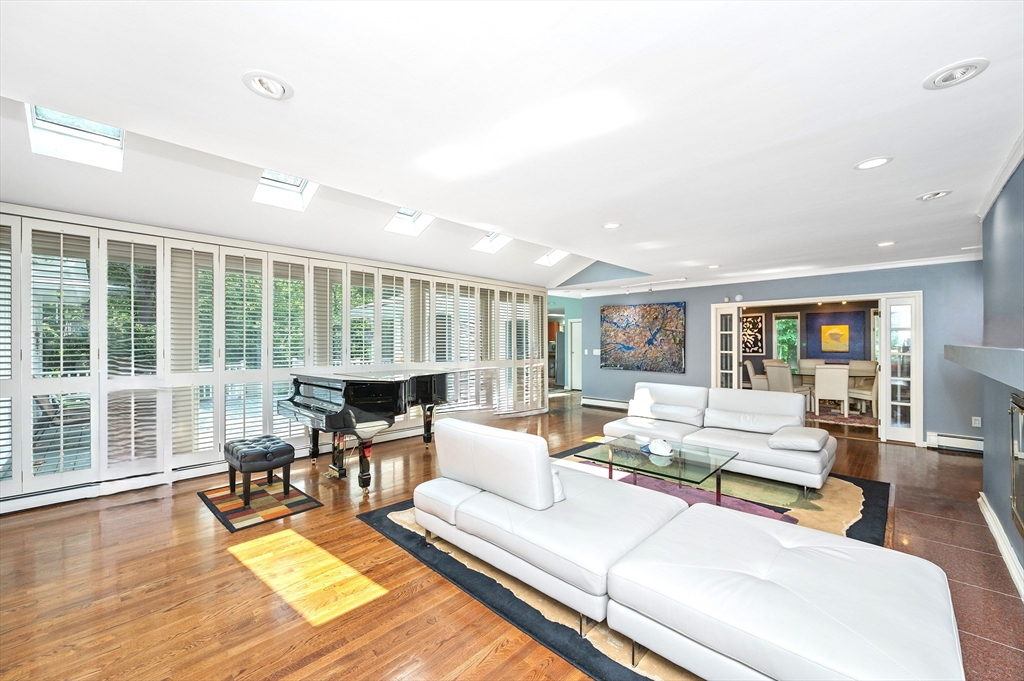 5 Jefferson Rd