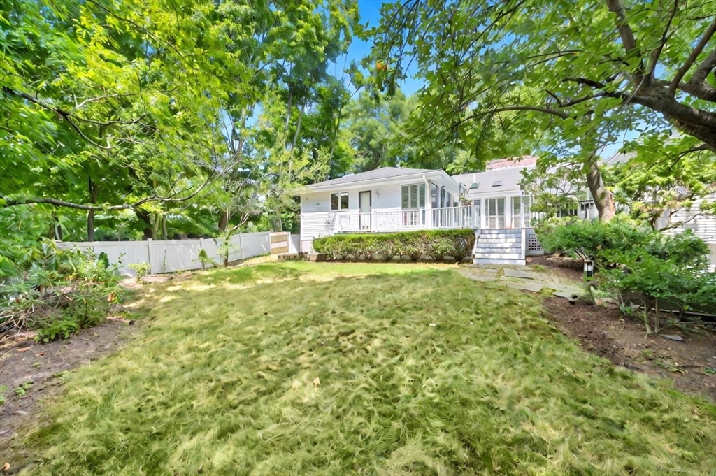 5 Jefferson Rd
