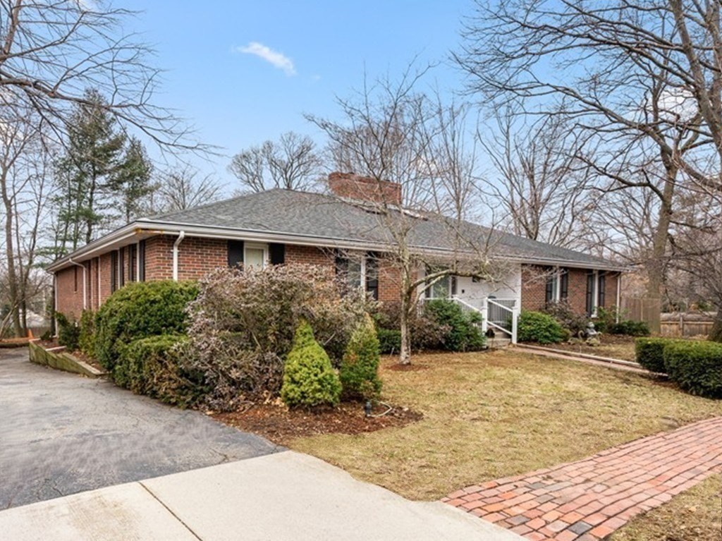5 Jefferson Rd