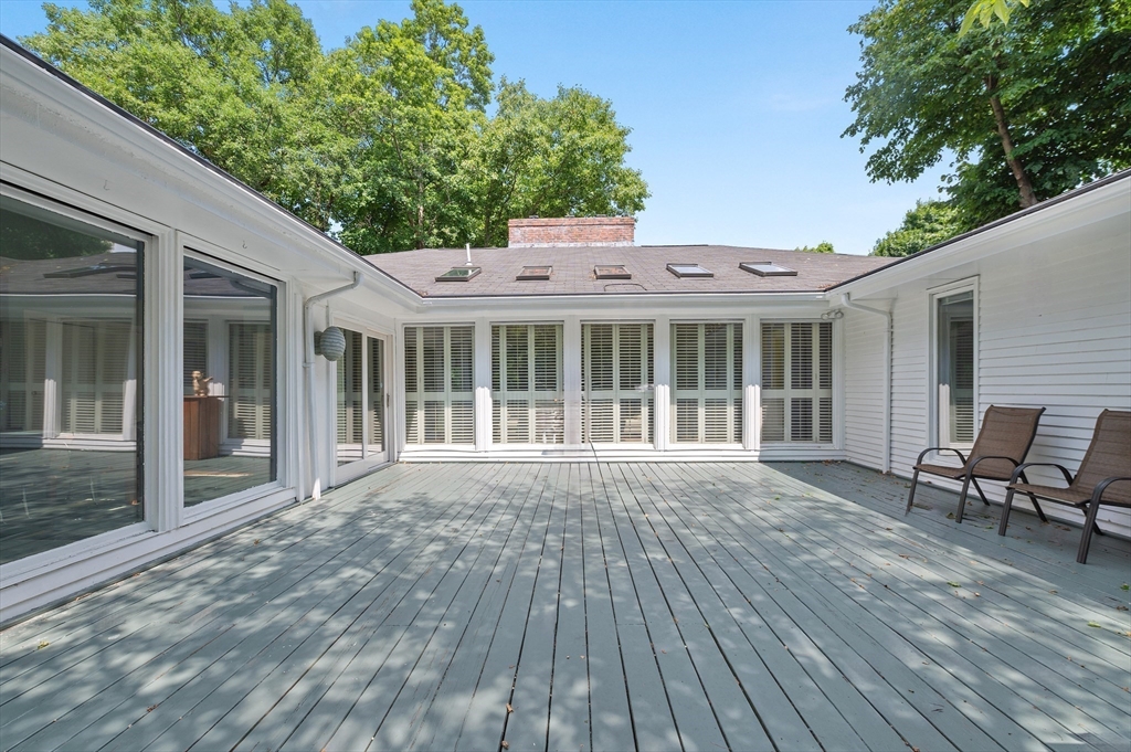 5 Jefferson Rd