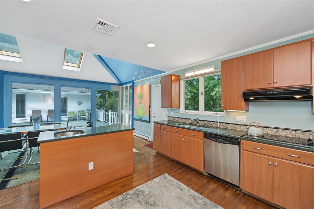 5 Jefferson Rd
