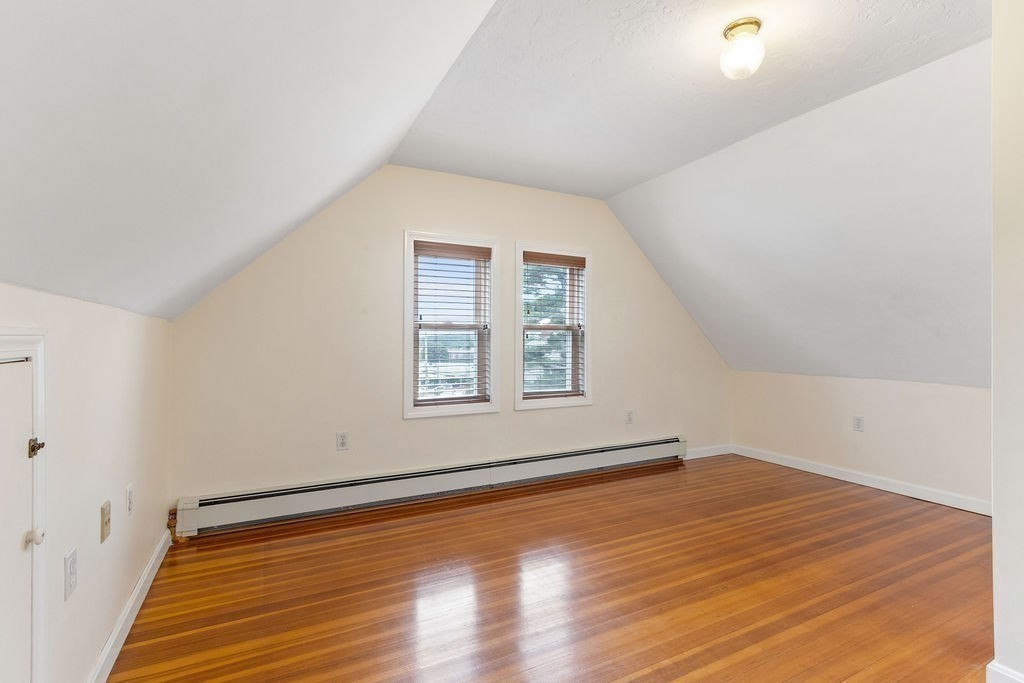 584 Hunnewell