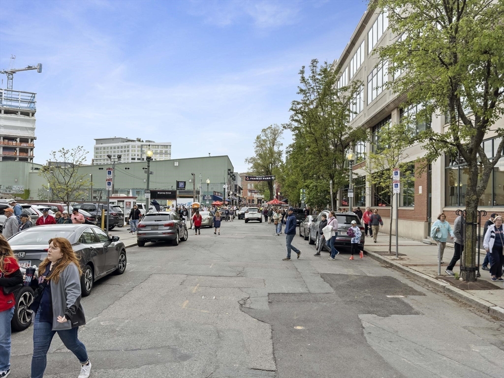107 Jersey Street # 22C