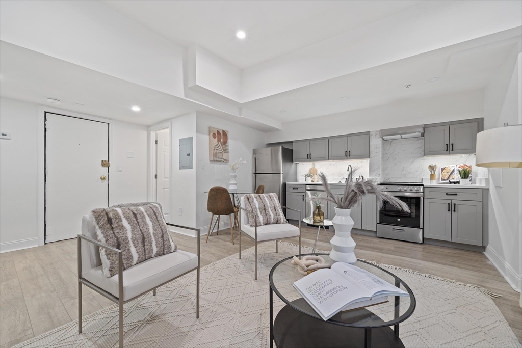 107 Jersey Street # 22C