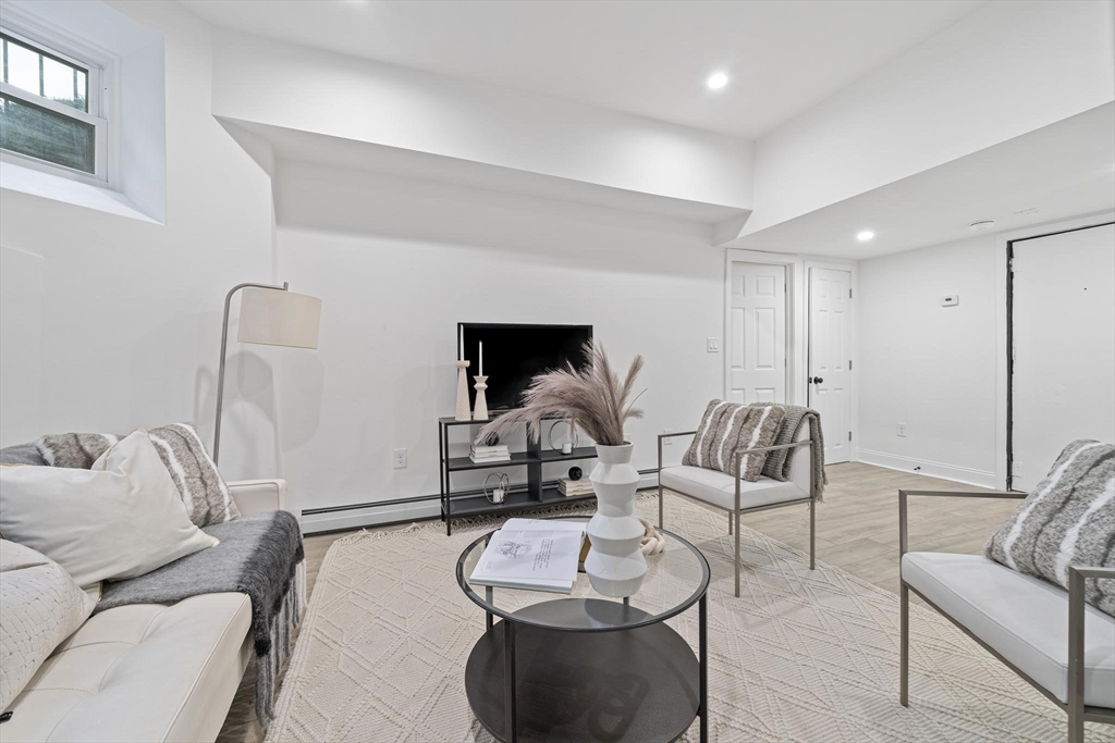 107 Jersey Street # 22C