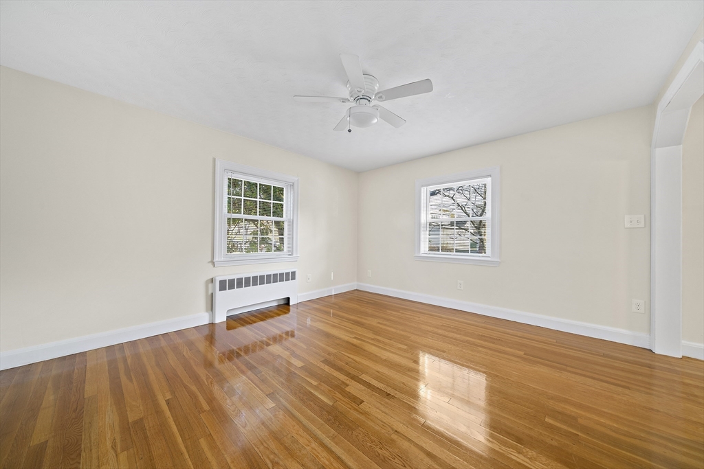 83 Lexington Street