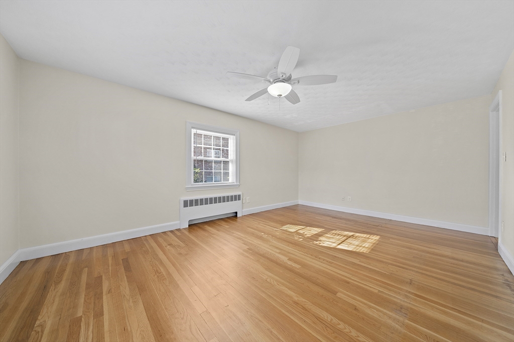 83 Lexington Street