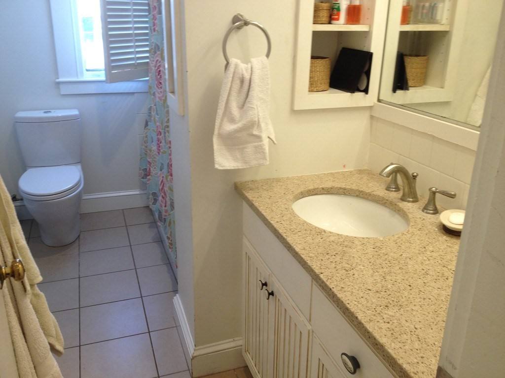 111 Davis Ave # 1