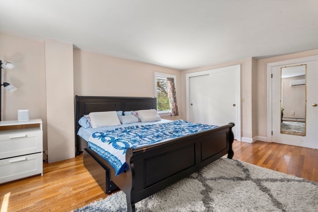 687 Boston Post Road