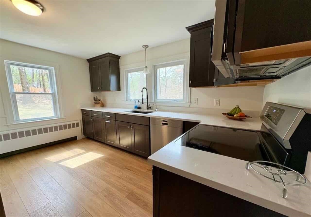 687 Boston Post Road