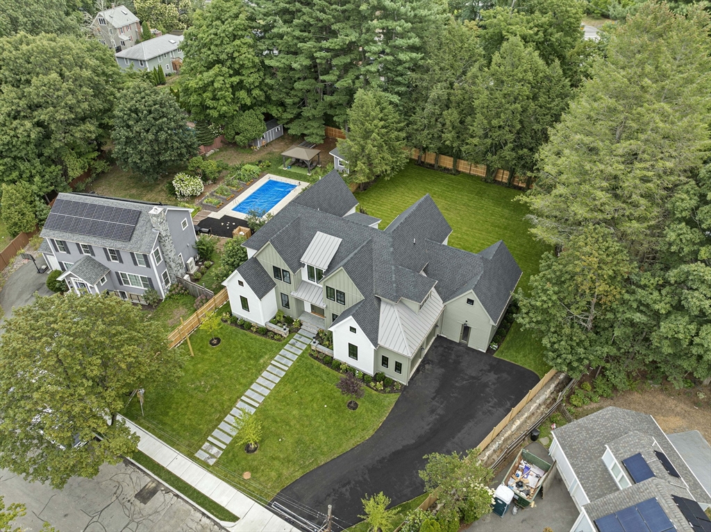 38 Swallow Drive