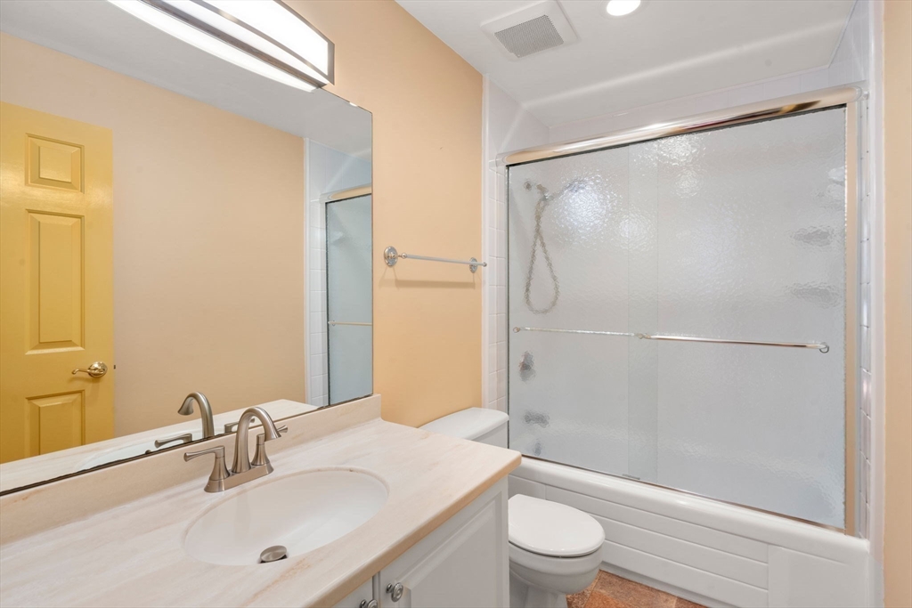 60 East Glen Road # 206