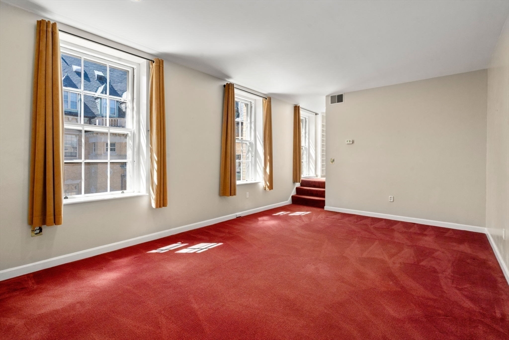 60 East Glen Road # 206