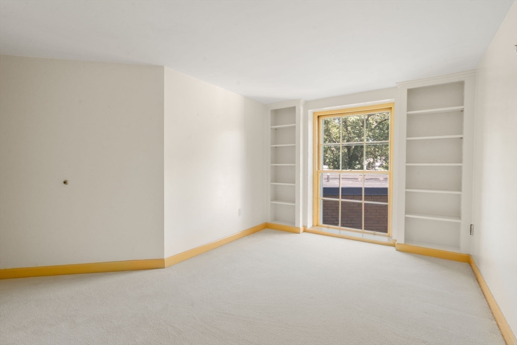 60 East Glen Road # 206