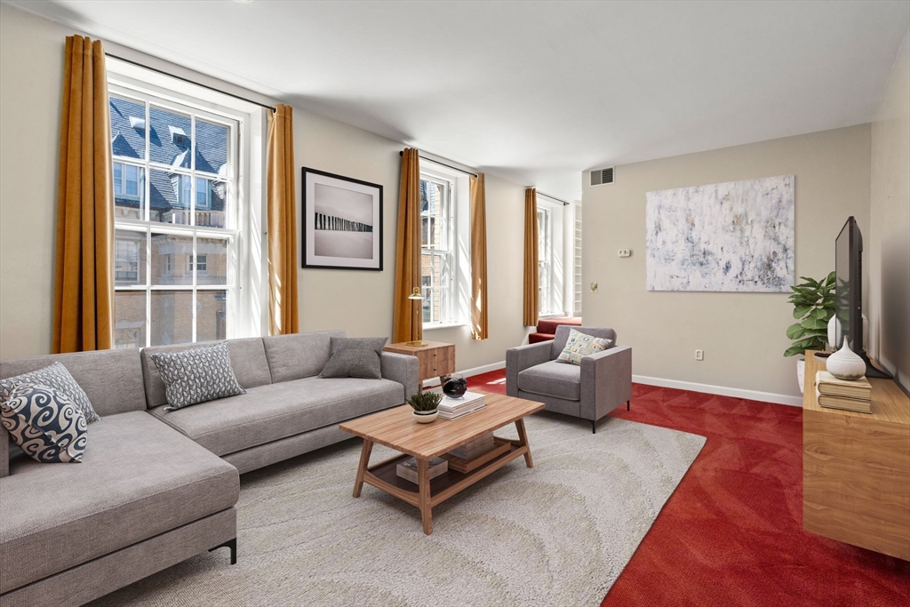 60 East Glen Road # 206