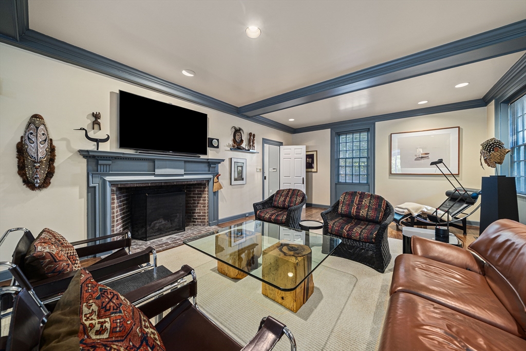 106 Farlow Road
