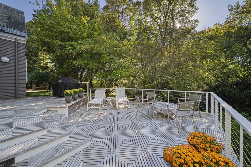 106 Farlow Road