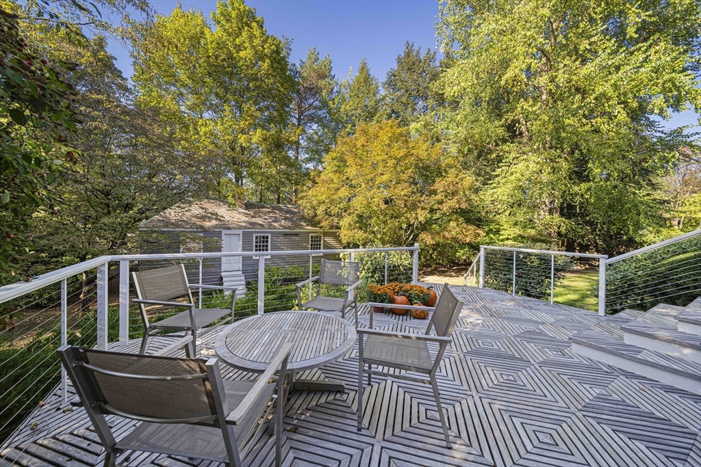 106 Farlow Road
