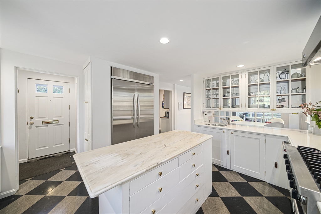 106 Farlow Road