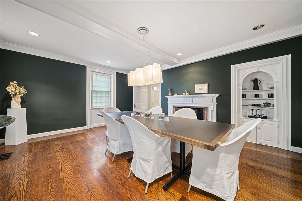 106 Farlow Road