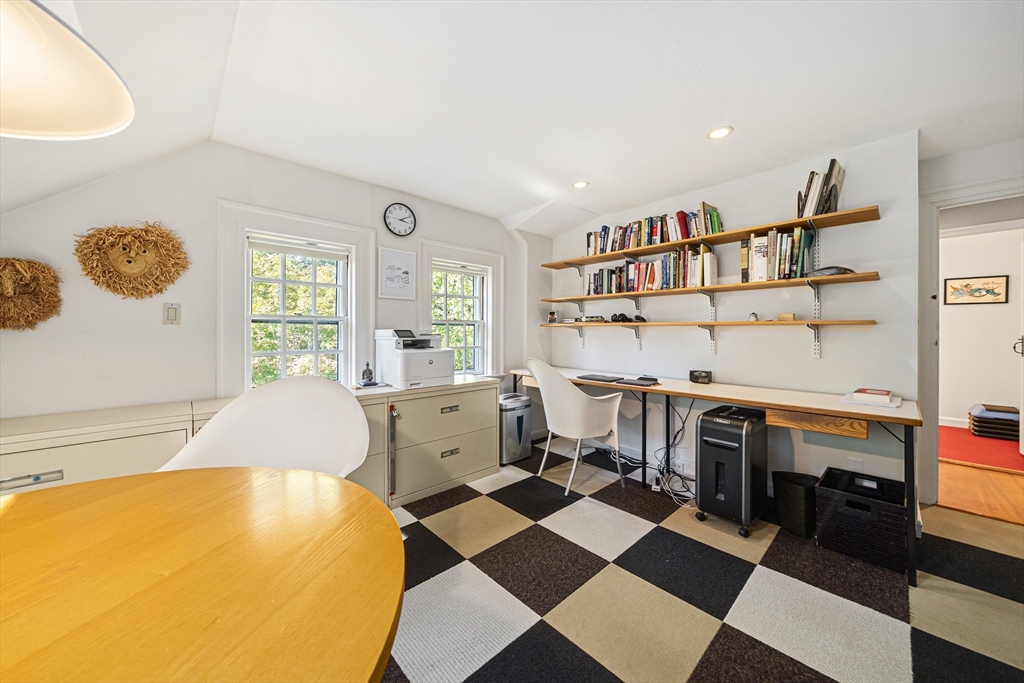 106 Farlow Road