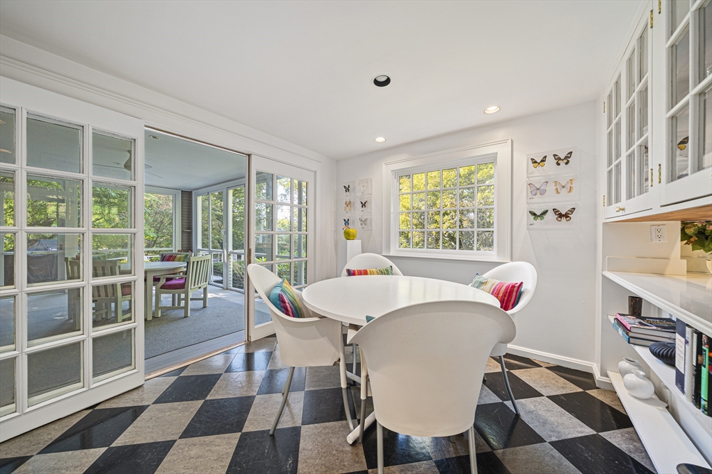 106 Farlow Road