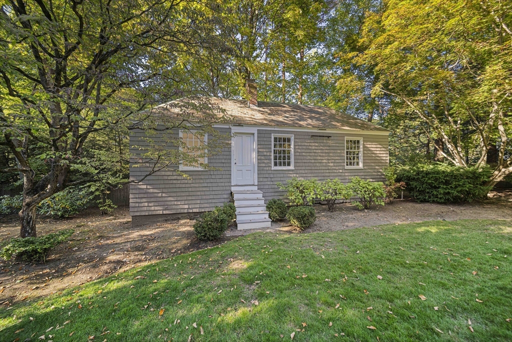 106 Farlow Road
